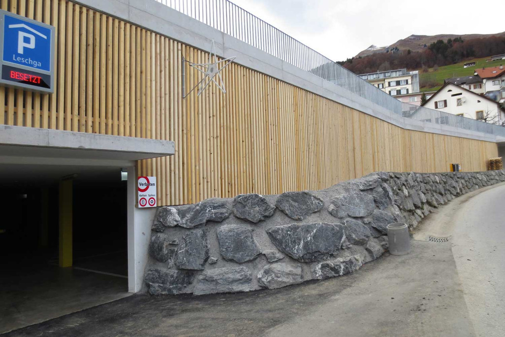 Parkhaus Leschga in Seewis GR