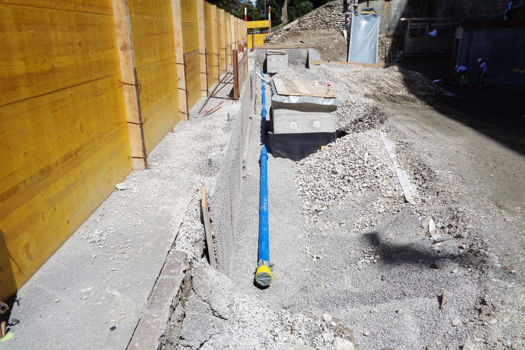 Chur GR, Neue Trinkwasserleitung Loëstrasse, HMQ AG