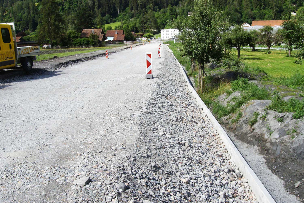 Cazis GR, Sanierung Verbindungsstrasse Rodels, HMQ AG