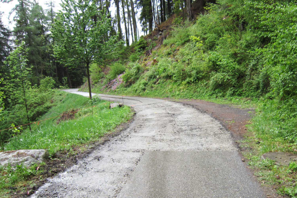 Sanierung Waldstrasse Scharans